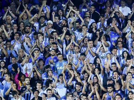 Se acordó de Independiente: la bandera de Racing cargando al rival de siempre