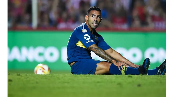 Tevez, bandera de Boca.