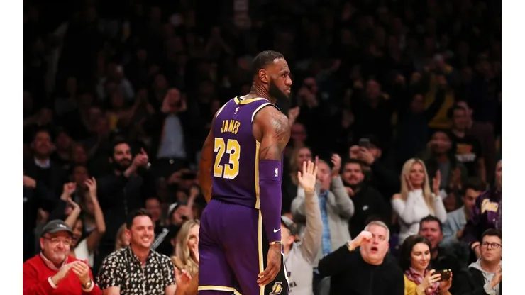 Crisis: Jugadores de los Lakers no confían en LeBron