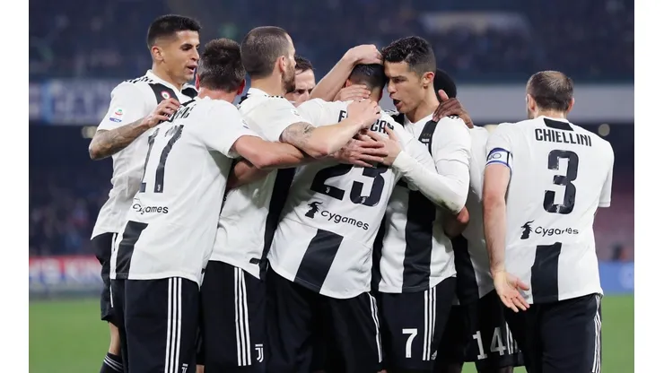 Todo Juventus festeja un triunfo clave.