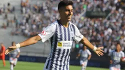 José Manzaneda festeja el primer gol del local.