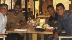 Una postal para el recuerdo: jugadores de Alianza Lima posaron junto a Bengoechea