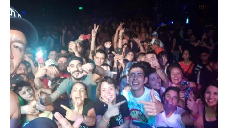 Pablo Lescano no durmió en toda la noche y tiró 3 tuits seguidos bien a su estilo