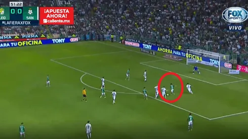 Golazo del ecuatoriano.