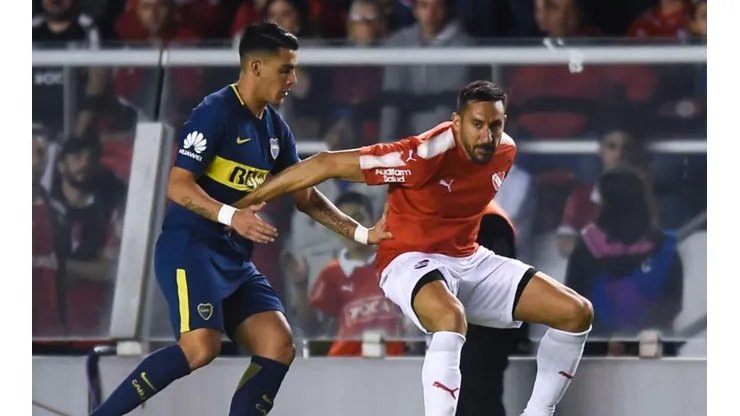 Jonás Gutiérrez con la camiseta de Independiente.