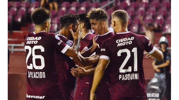 San Martín de Tucumán vs Lanús por la Superliga.