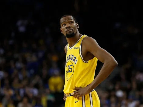 ¿Se va de los Warriors? Camisetas de Kevin Durant se venden con 75% de descuento
