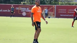 Una lástima: Guerrero anotó un gol durante la práctica con el Inter pero fue anulado