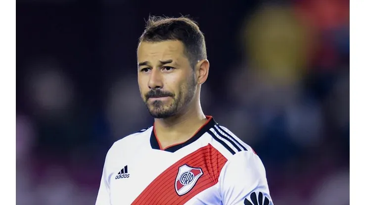 Rodrigo Mora volvió a River y se llevó un regalo muy emotivo