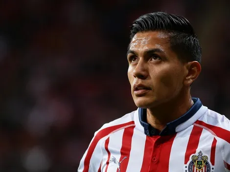 Francotirador de Récord: en Chivas no toleran a Villalpando