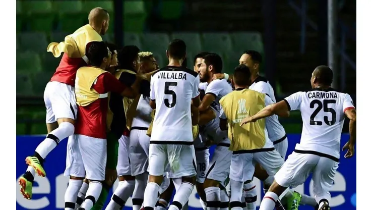 No les va a gustar: Melgar tiene en la mira a refuerzo que Universitario quiere hace tiempo