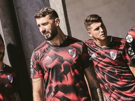 Con un video muy manija, River presentó su nueva camiseta "exclusiva para campeones"