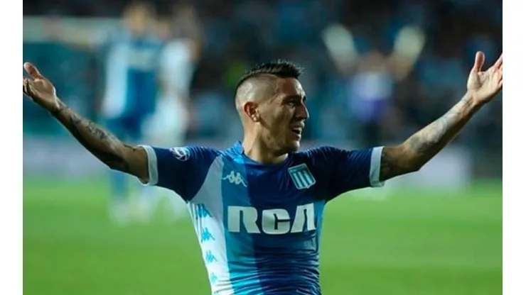 Centurión intima a Racing.