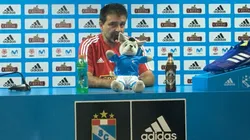 Van por todo: Claudio Vivas aseguró que tiene un equipo competitivo para enfrentar dos torneos