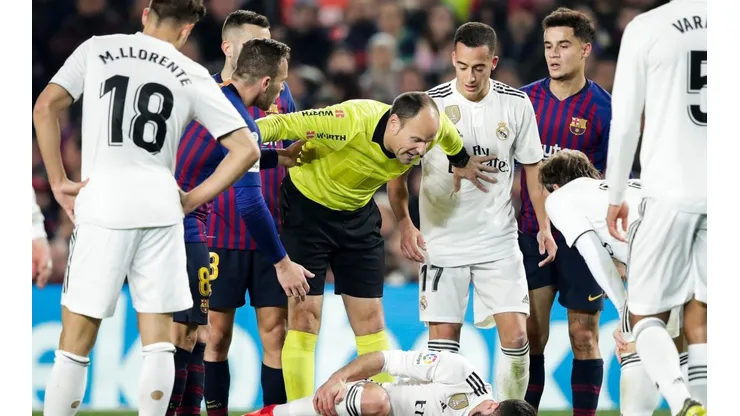 Real Madrid y Barcelona se disputan un lugar en la final de la Copa del Rey.
