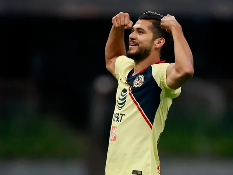 Entró Henry Martín y, en ocho minutos, marcó un doblete para que el América pase a ganar el partido