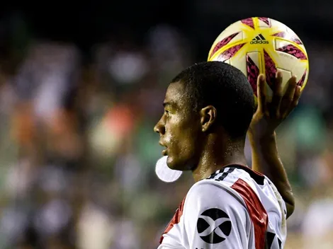 De la Cruz hizo autocrítica de su nivel y habló del trato de los hinchas