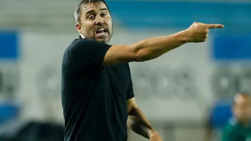 Eduardo Coudet, técnico del puntero.