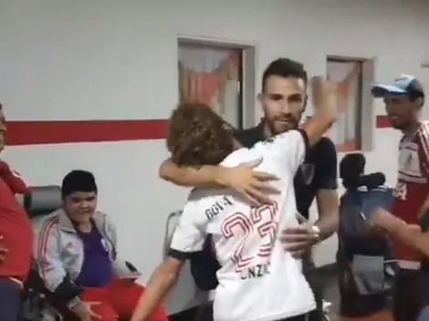 Siempre distinto: Leo Ponzio salió del vestuario a cumplir el sueño de unos fanáticos