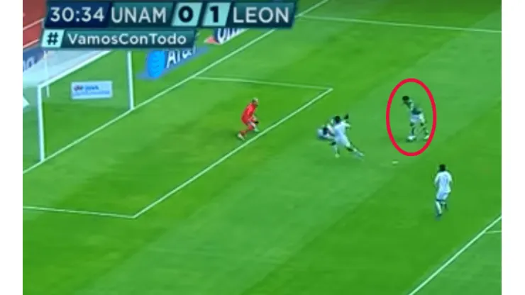 Freno, amago y otro golazo de Mena para León