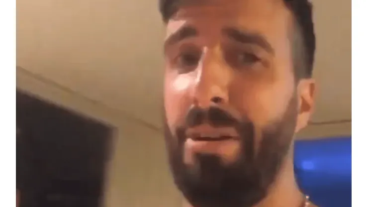 Azzaro puso la camiseta de Independiente en el freezer