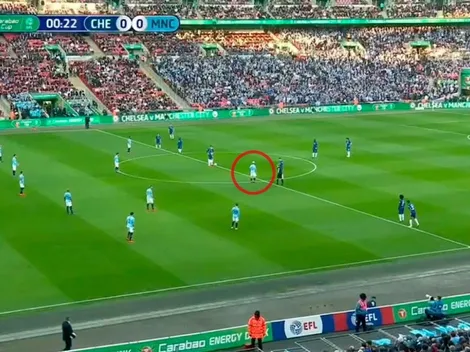 Récord mundial: a Agüero le hicieron una falta en el primer segundo de partido