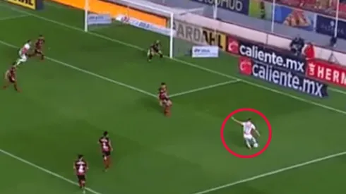 ¡Cierren el Estadio! Otro golazo de Brian Fernández para Necaxa