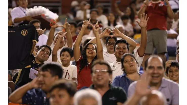 De muy mal gusto: hinchas del Universitario dicen que hubo abuso de la policía