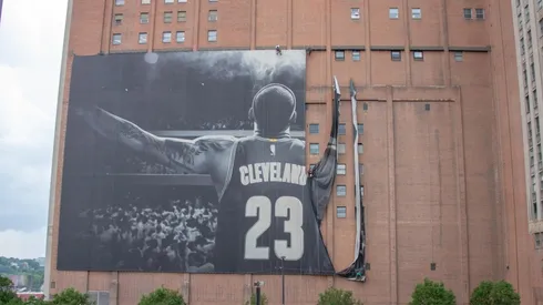 Antiguo gerente de los Cavaliers niega que LeBron sea tan influyente como dicen