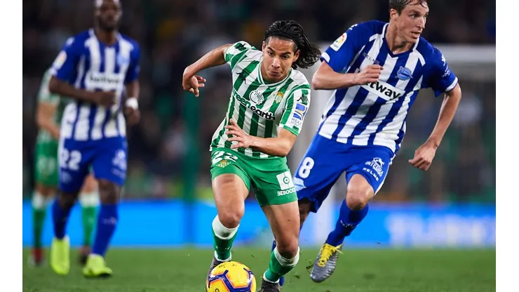 Foto de Diego Lainez en Betis.