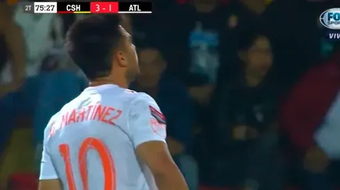 Al Pity lo cambiaron en el 75'.