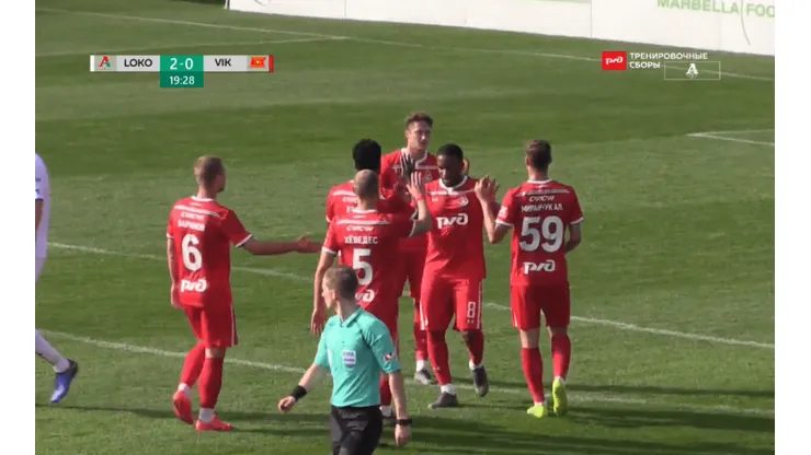 Farfán aportó un tanto en la goleada del Lokomotiv por partido amistoso