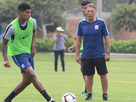 Se viste de estratega: el plan de Russo para festejar contra Sporting Cristal