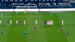 Golazo de Di María en el PSG.