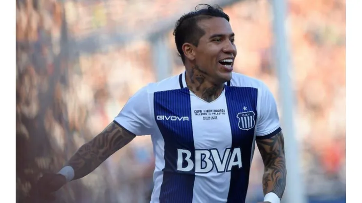 Gol de Dayro Moreno.