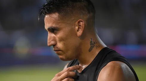 Si algo le faltaba a Centurión, era que le pegue Chatruc