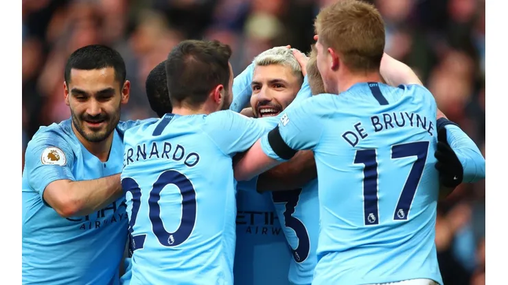 Schalke vs Manchester City por la Champions League.