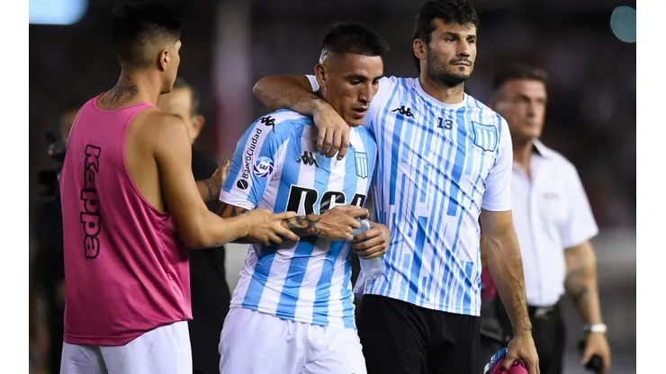 Comenzó la temporada de ofertas para Ricardo Centurión