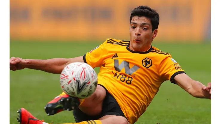 Foto de Raúl JIménez, jugador del Wolverhampton.