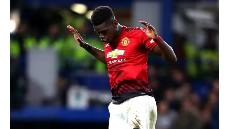 Paul Pogba marcó el segundo de Manchester United.