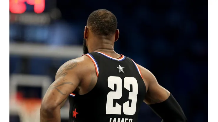 LeBron James reveló por qué quiso utilizar el 23 de Michael Jordan
