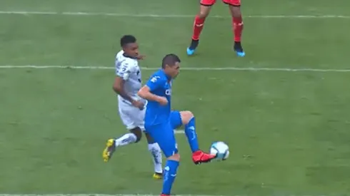 Preciado aprovechó el horror de Pablo Aguilar y le dio el triunfo a Santos