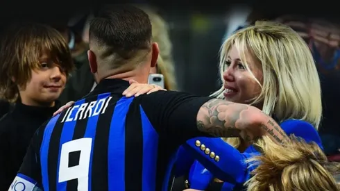 Clima caliente en Milán: le tiraron piedrazo al auto de Wanda Nara