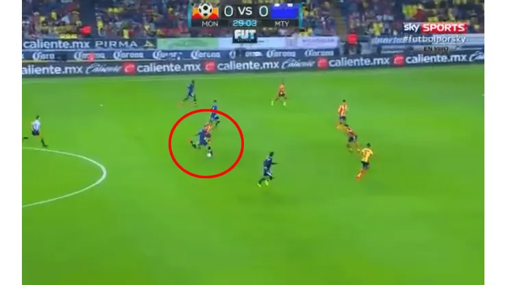 Impactante golazo de Rogelio Funes Mori en México