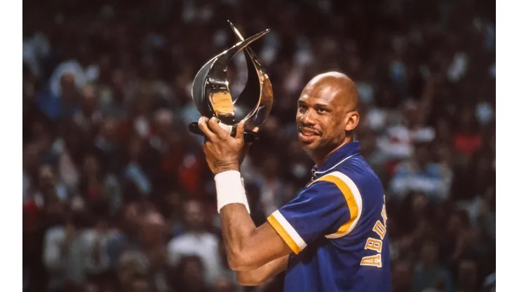 Kareem Abdul-Jabbar cree que LeBron es el 'mucho más que mejor de la historia'