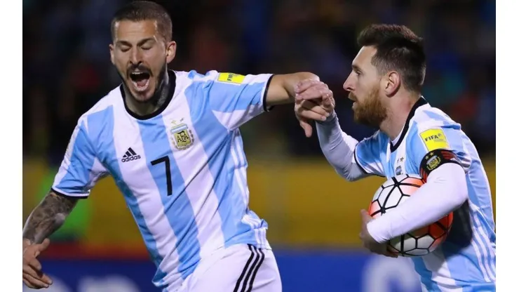 Benedetto sueña con volver a hacer dupla con Leo Messi, su ídolo.