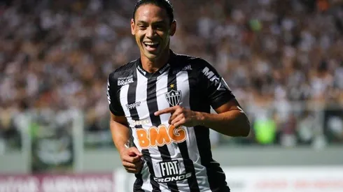 Atlético Mineiro tuvo dos caras pero clasificó.