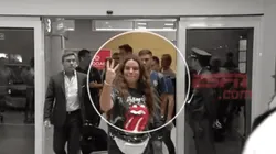 La reacción del plantel de Boca cuando una hincha de River hizo el gesto del 3-1