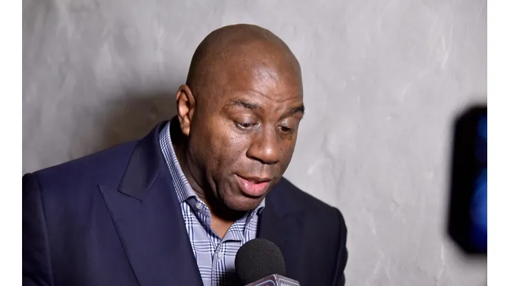 NBA investiga a Magic Johnson y a los Lakers por contacto ilegal con Ben Simmons