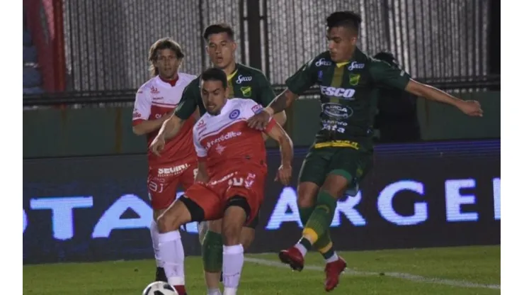 Defensa y Justicia vs Argentinos Juniors por la Superliga.